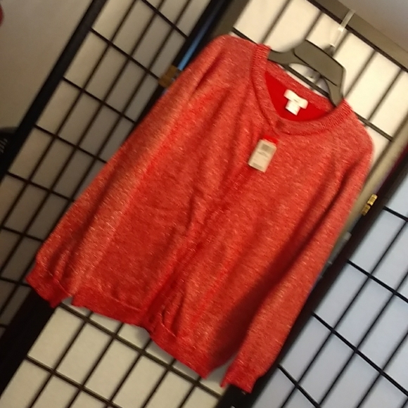 NWT Special Editions sweater w red shinny looks - Picture 6 of 13
